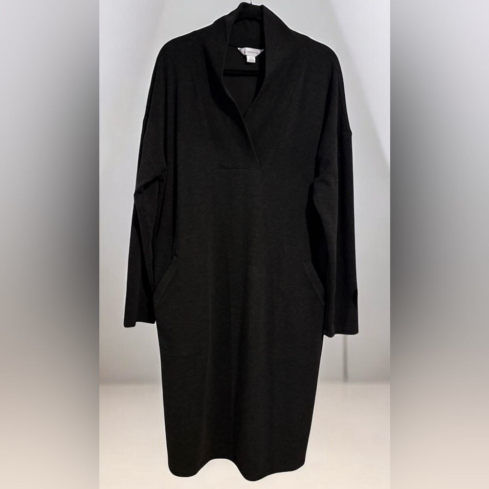 Liz Claiborne Black Long Sleeve V-Neck Shift Dress tunic
